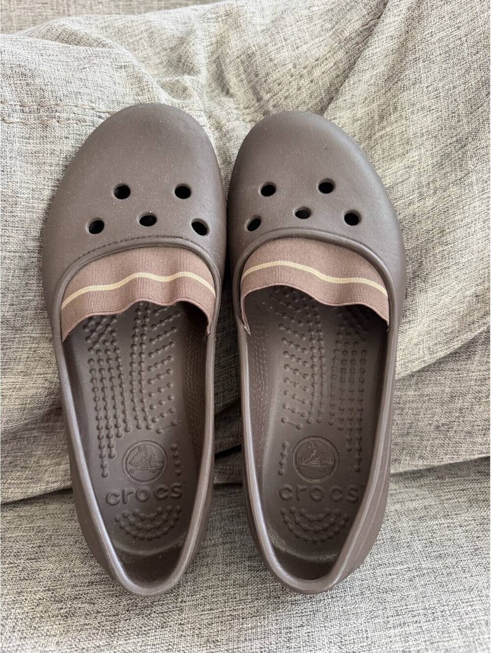 Crocs Juneau Slip On Shoes Womens Size 6 Brown Mary Jane Lightweight